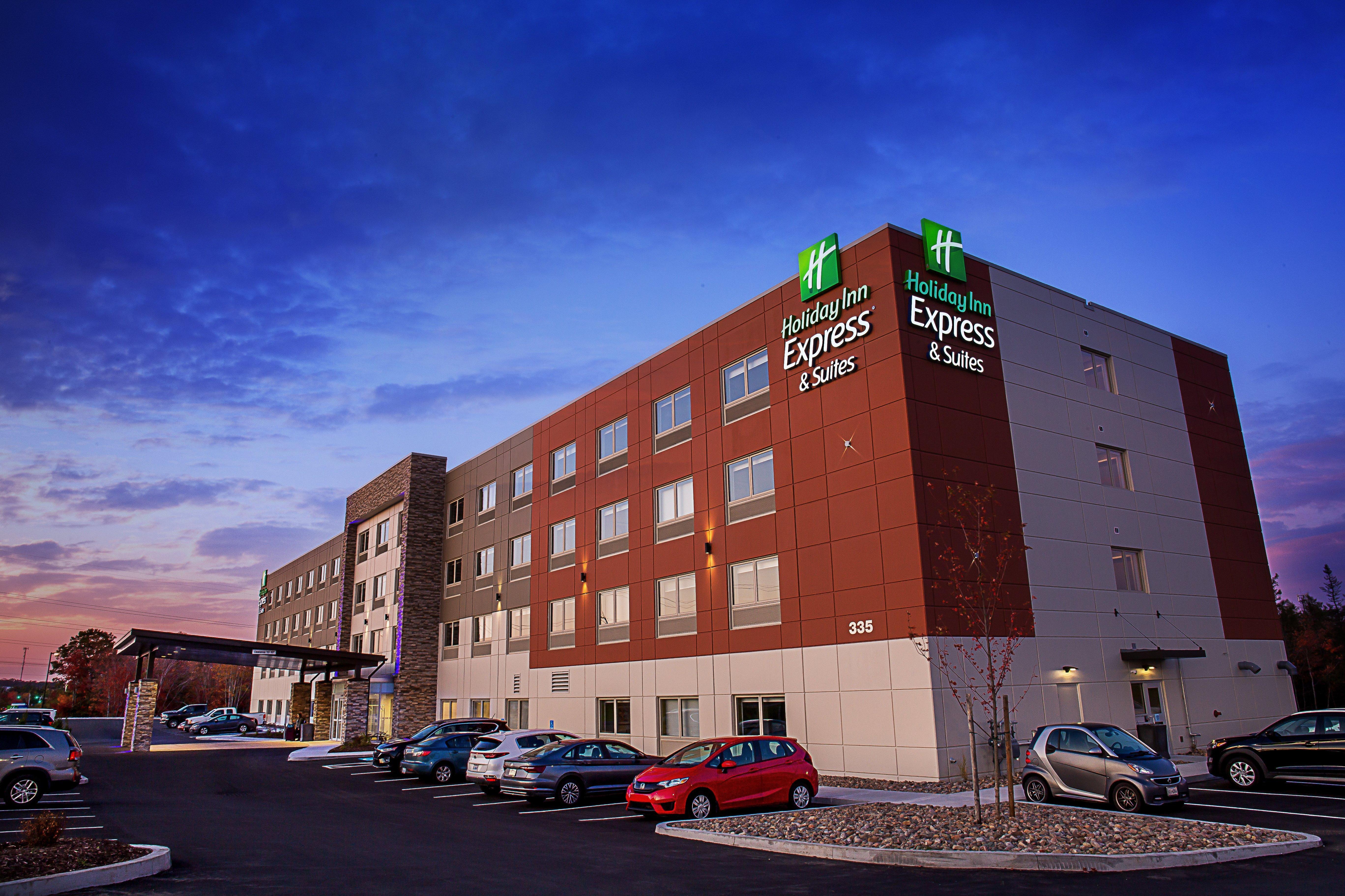 Holiday Inn Express & Suites - Halifax - Dartmouth Exterior photo
